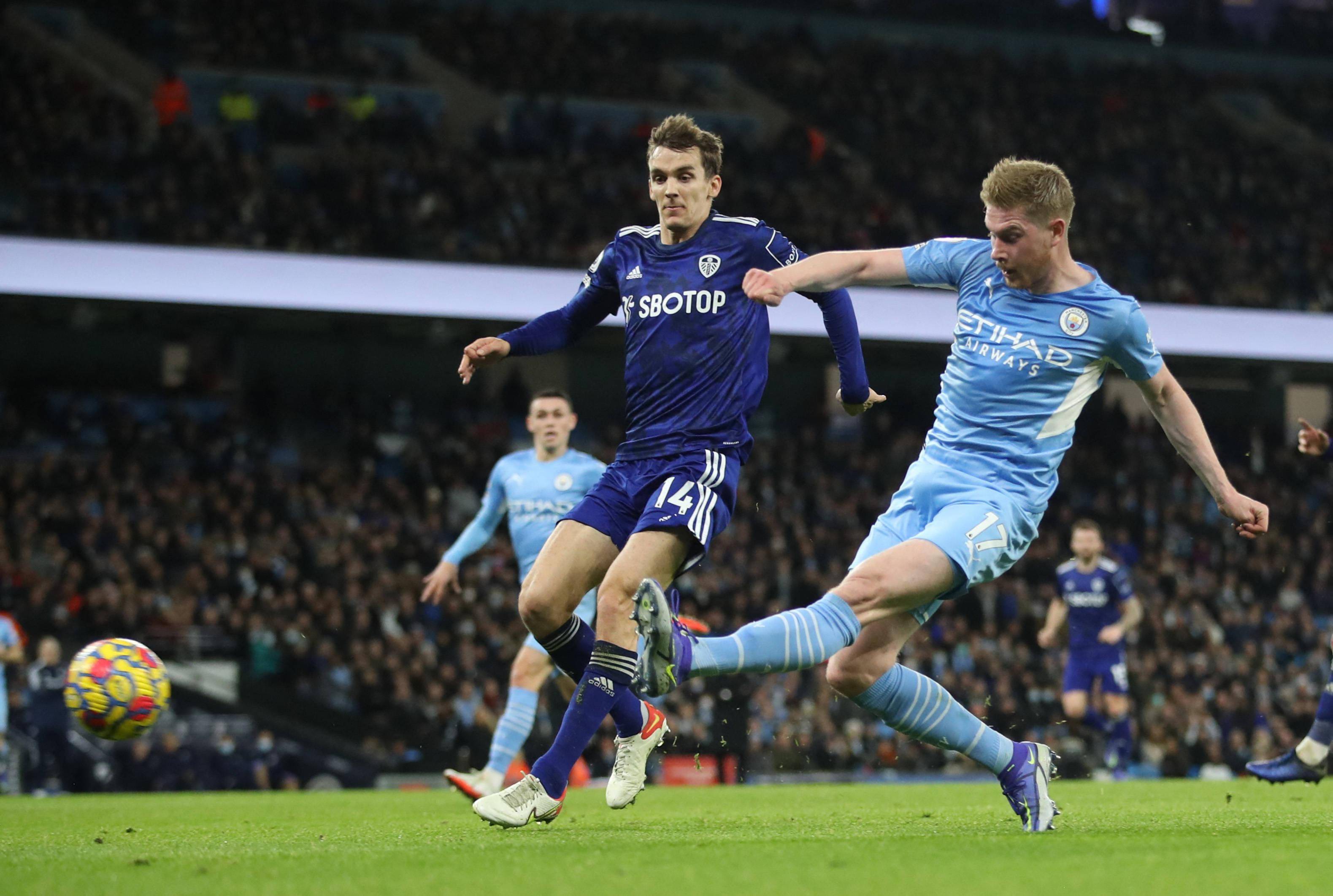 但他略显青 但他略显青