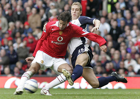 队进攻端的 队进攻端的